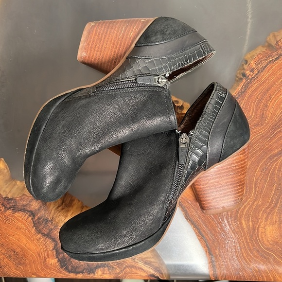 Dansko Marcia Boot Black Size 6 - Picture 5 of 6